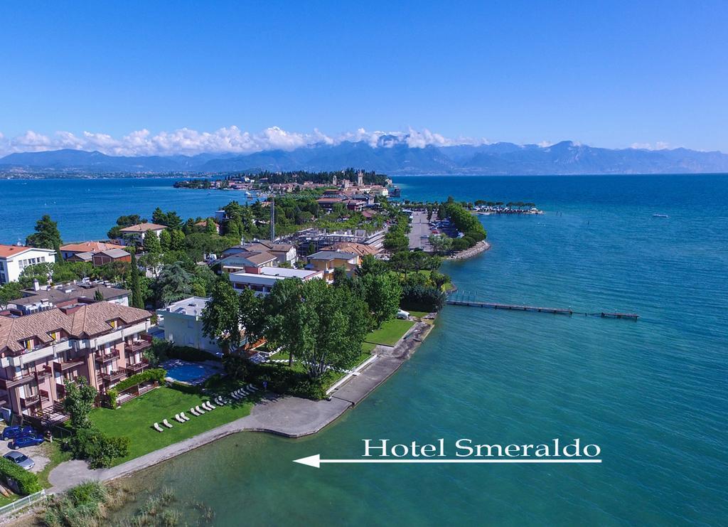 Hotel Smeraldo Sirmione Eksteriør billede